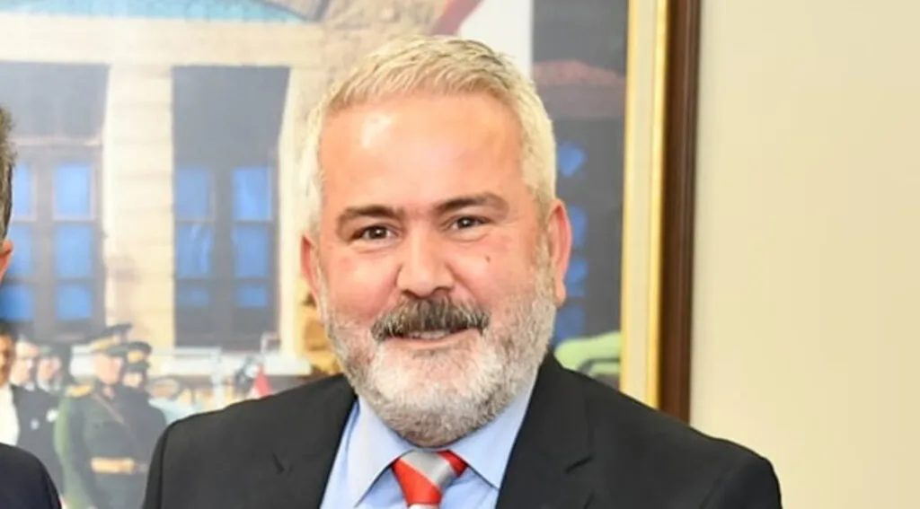 İsmet AKTAŞ