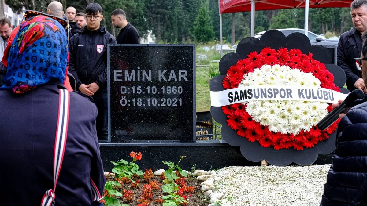 Emin Kar Unutulmadı, Dualarla Anıldı!