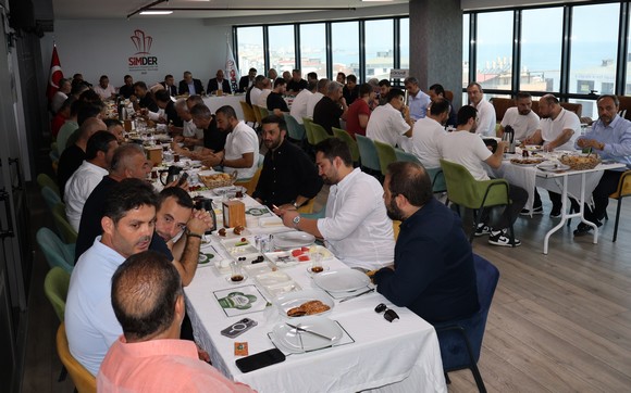 2026/08/1786002922_bafra_belediye_baskani_hamit_kilic-tan_simder_Uyelerine_yatirim_Cagrisi_lbafra-nin_gelecegine_birlikte_Imza_atalim_-5.jpg