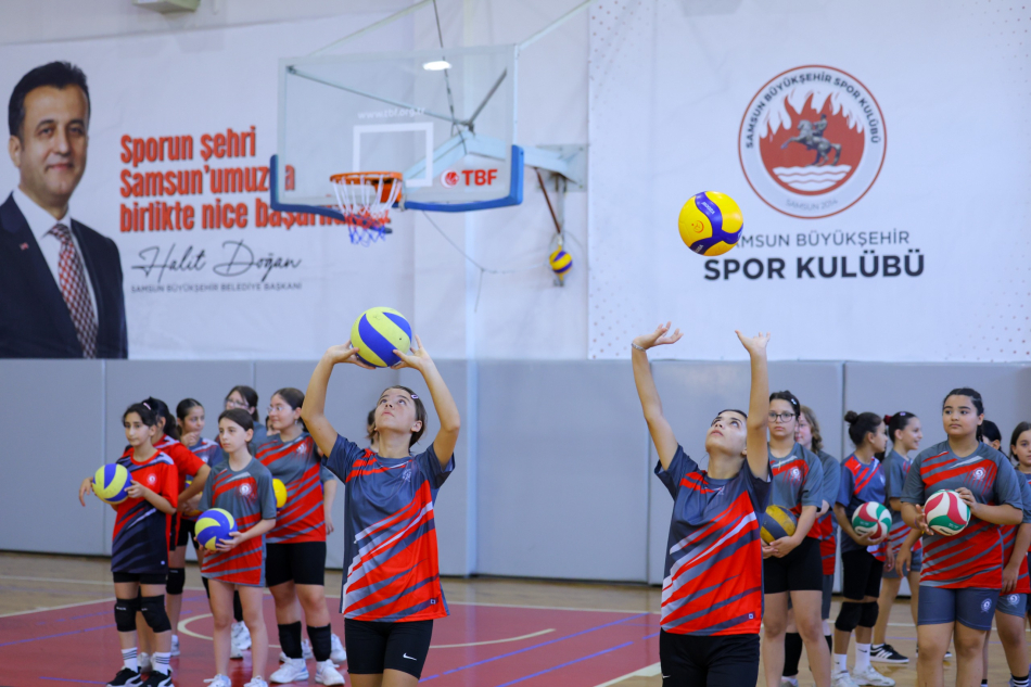 2026/08/1788165802_buyuksehir_tarafindan_duzenlenen_yaz_spor_okullari_Cocuk_ve_gencleri_sporla_bulusturdu_-6.jpeg
