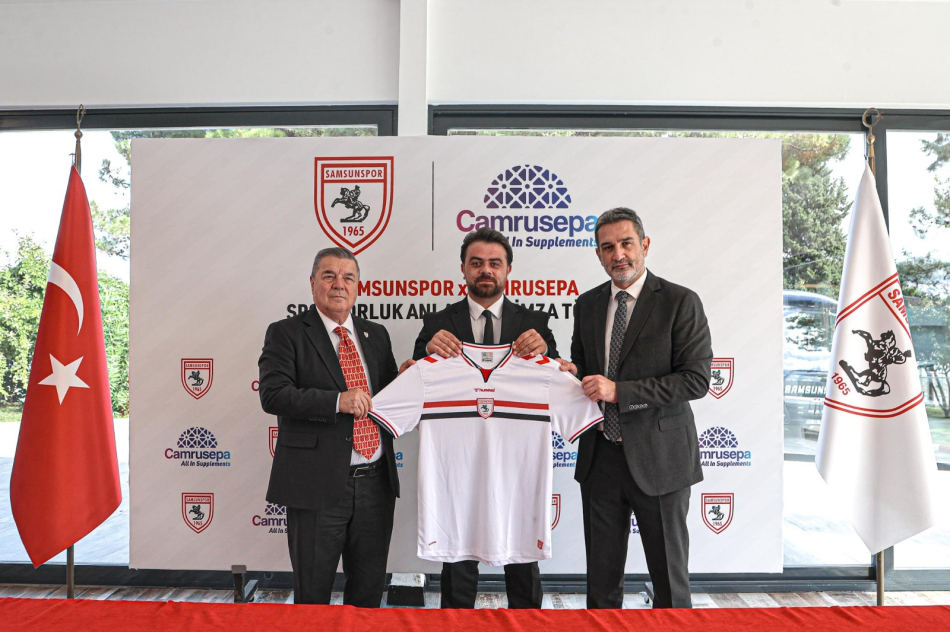 2026/09/1788977568_samsunspor_Ile_camrusepa_arasindaki_sponsorluk_anlasmasi_yenilendi_-3.jpeg