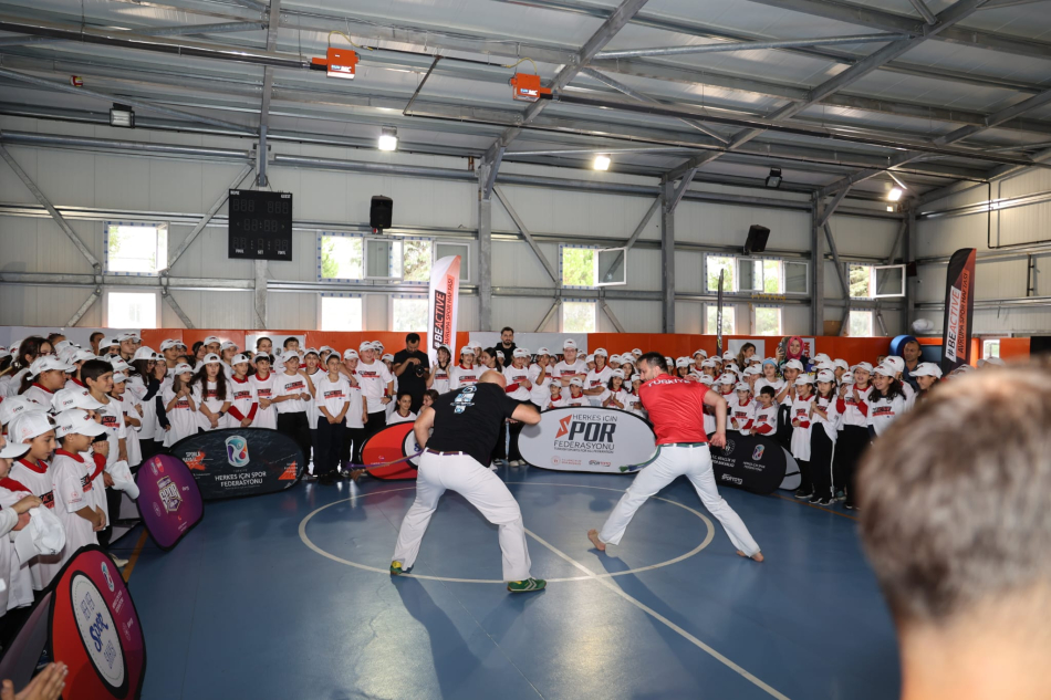 2026/10/1791225509_sevdamiz_samsun-dan_taflan_yali_okulunda_spor_odakli_yeni_proje_-2.jpeg