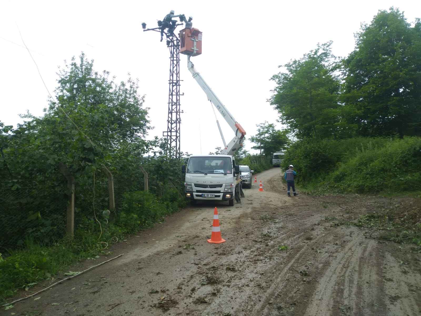 YEDAŞ Bayramda da Bütün Enerjisiyle Sahada