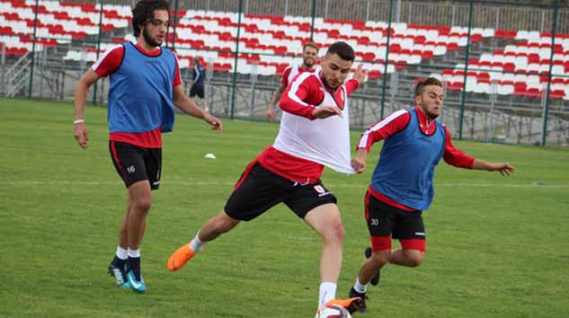 SAMSUNSPOR DAR ALANDA TAKTİK ÇALIŞTI