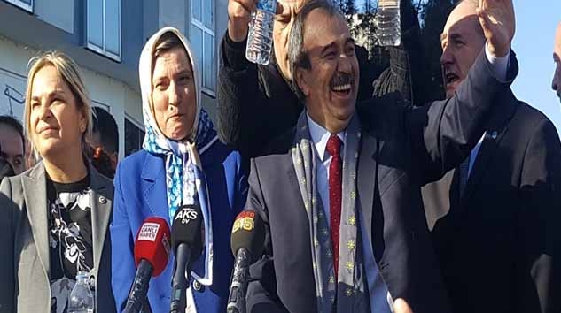 Samsun'un Baharı, Hayati Tekin'le gelecek