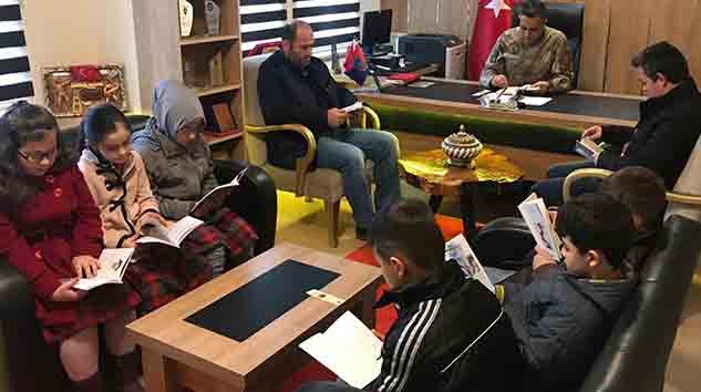 HAYDİ, ÇOÇUKLAR, JANDARMADA SAMSUN İÇİN OKUMA VAKTİ