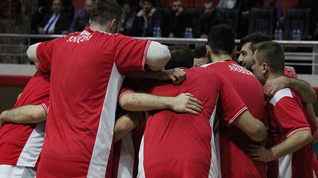 Üçüncü Çeyrekte Ağırlığını Koydu 73-63