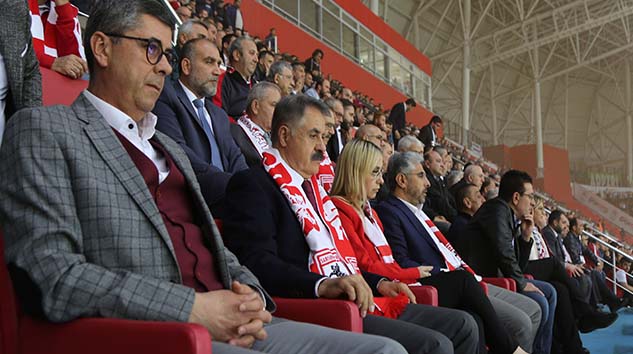 Samsunspor Sevgimiz Bitmez!...