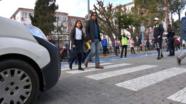 Samsun'da Yaya Öncelikli Trafik Uygulaması!