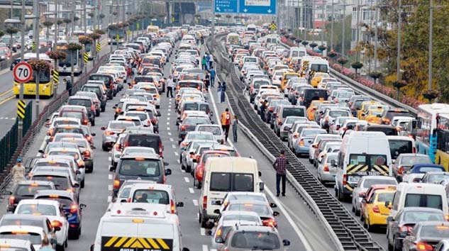 Bayramda Trafikteki Hız Yüzde 183 Artıyor!...