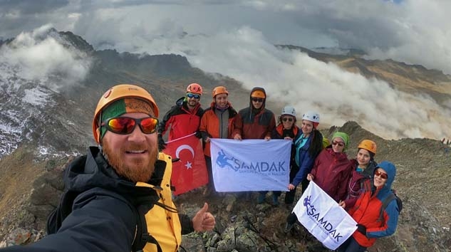 SAMDAK'tan Ovit Dağı'na 'Cumhuriyet Tırmanışı'