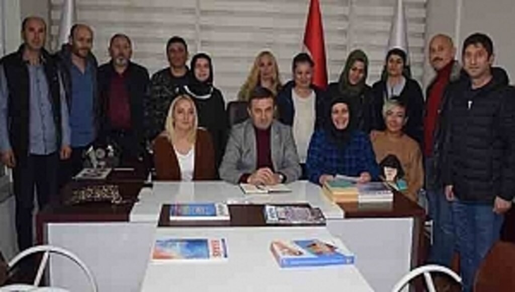 Ailemizin Baş Tacı Kadınlarımız İçin "Şiddete Hayır"