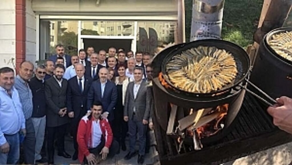 Hamsi Bahane, Birliktelik Şahane!...