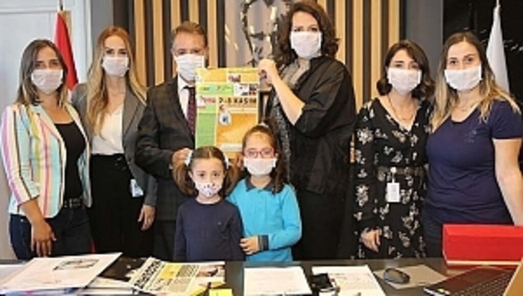 Lösemili Çocuklar İçin Maskeyle Çalıştılar