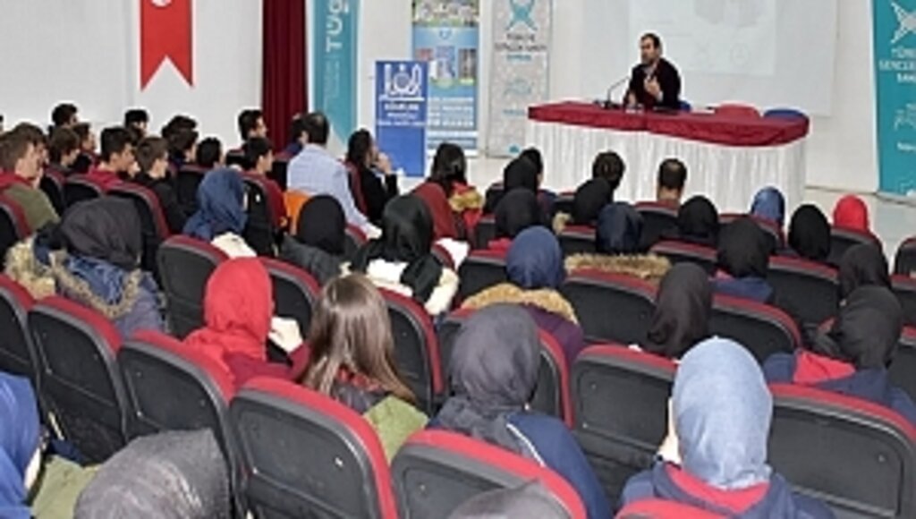 Atakum Anadolu İHL, Mustafa Şen'i Konuk Etti