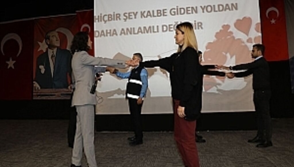 İletişim Seminerlerinin 1'incisi İlkadım Belediyesinde Gerçekleştirildi