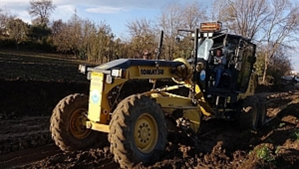 İlkadım'da Yol Açma Çalışmaları Hız Kesmiyor