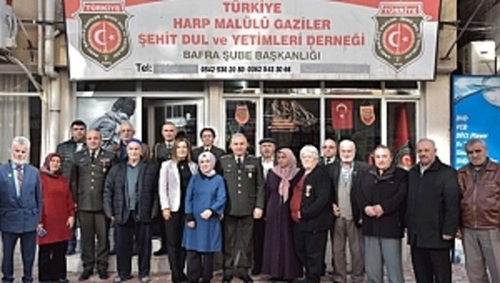 Komutanımız Her Zaman Yanımızda
