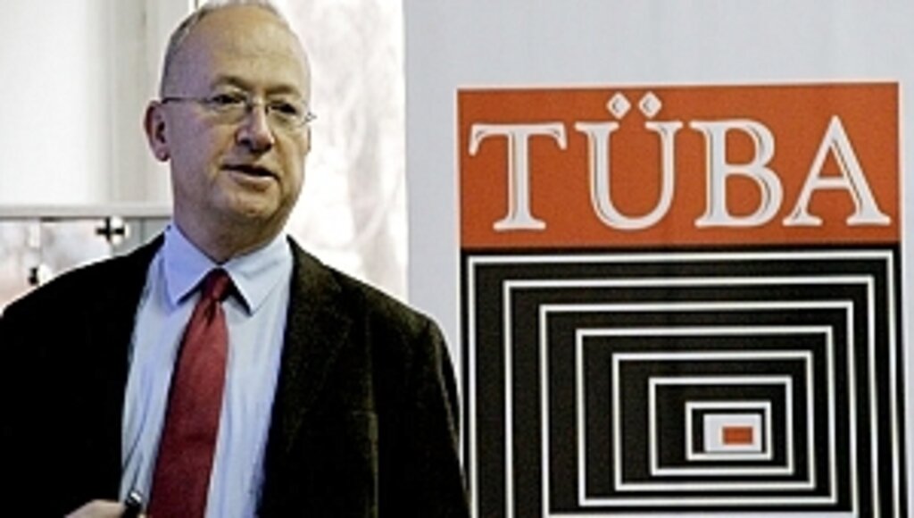 TÜBA Asli Üyesi Prof. Dr. Aral Okay'a "Georg Forster Araştırma Ödülü"