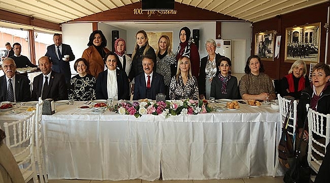 Türk Kadınının Tarihinde Onur Var
