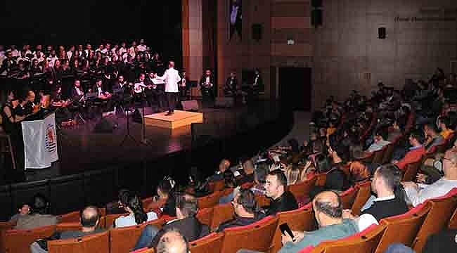 Türk Sanat Müziği 100. Yıl Özel Konseri Gönülleri Fethetti