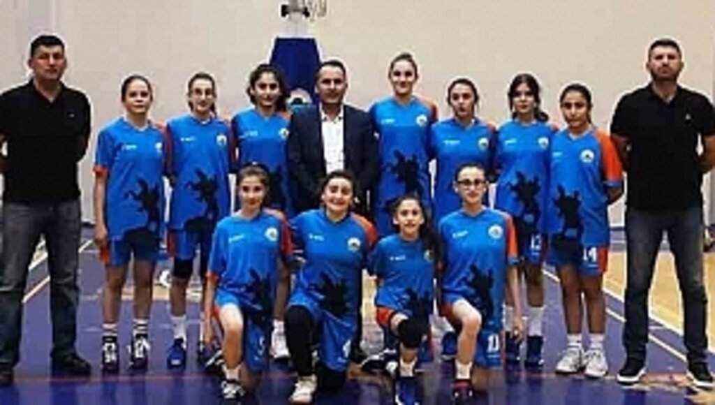 U 14 "10 Maç 10 Galibiyet" İle Göz Dolduruyor