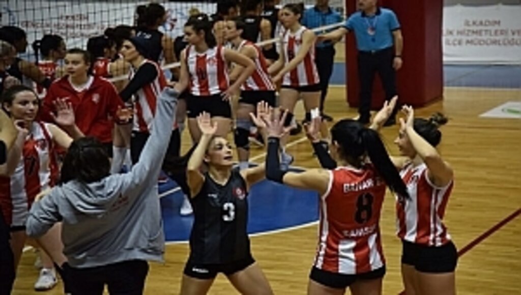 Anakent Voleybol Astor'u 3-1 yendi