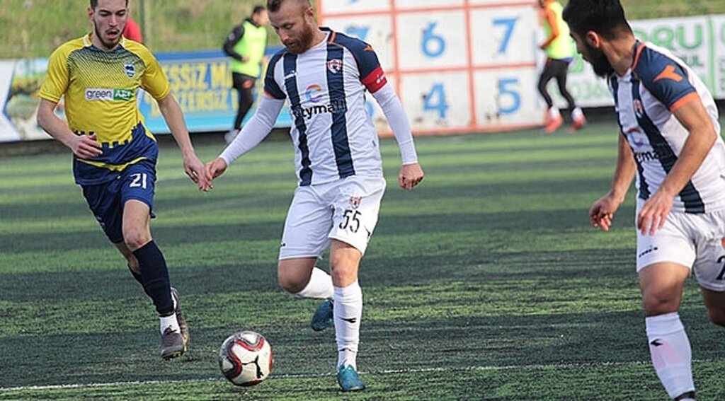 Atakum Belediyespor Galip Başladı