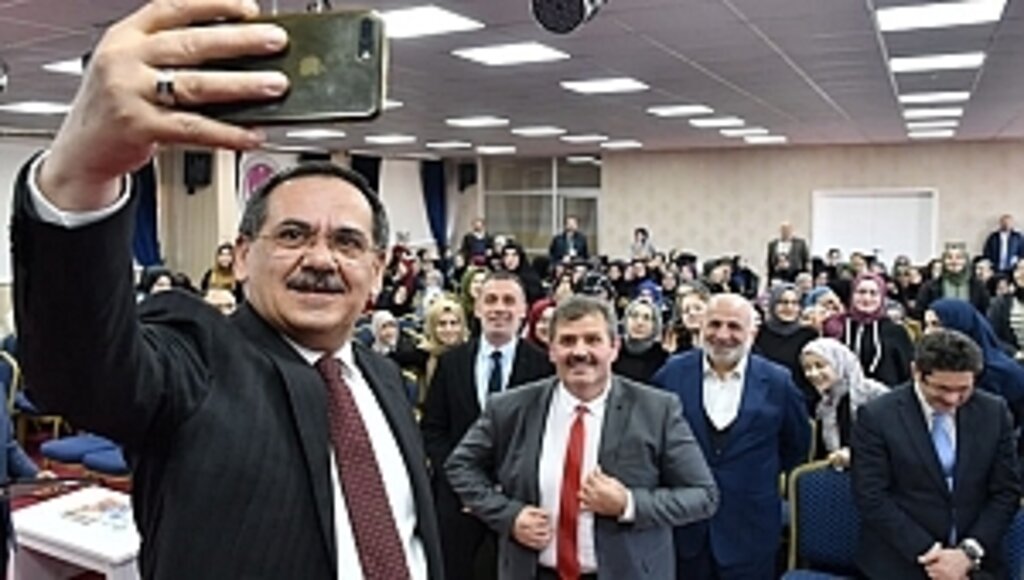 Başkan Demir Öğrencilerle Buluştu