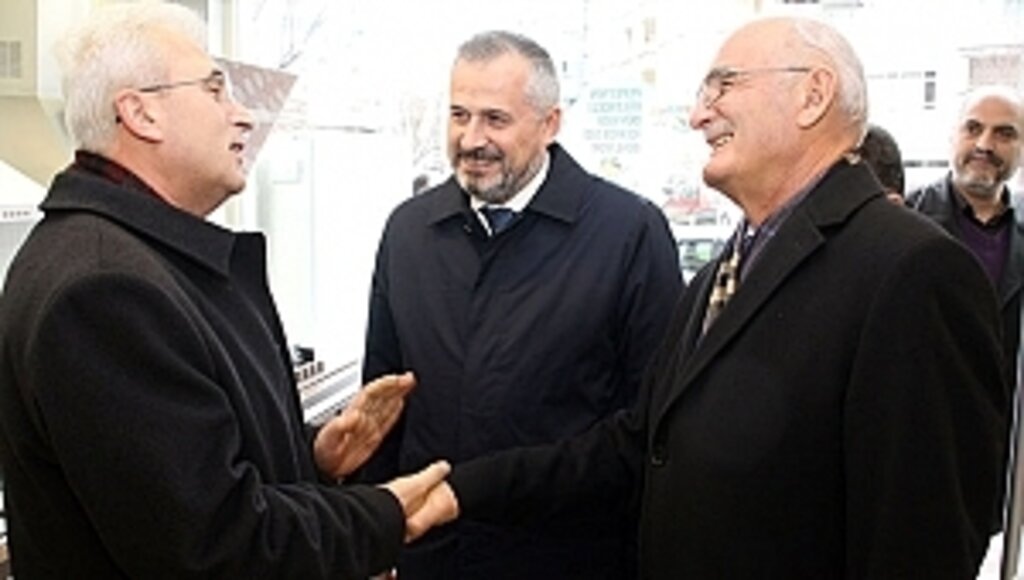 Bu Dava Yükü Omuzlayan Oldu!