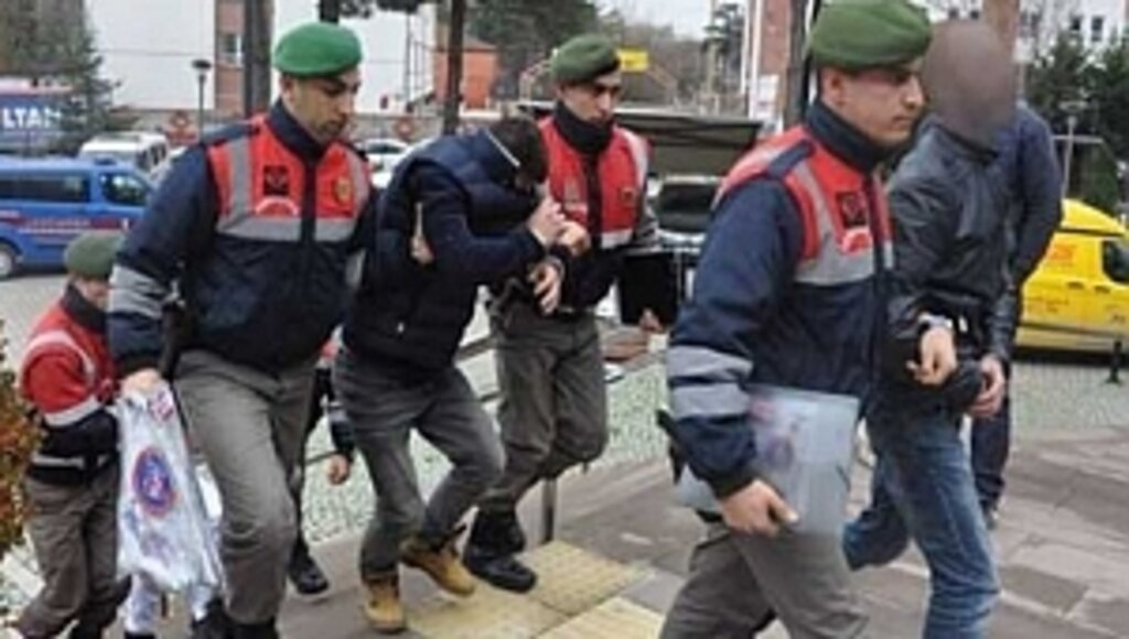 Kablo Hırsızlarına Gözaltı!...