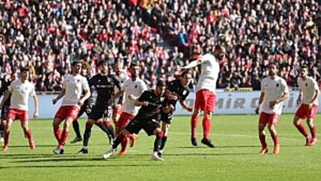 Lider Farkı 2'ye Çıkarttı