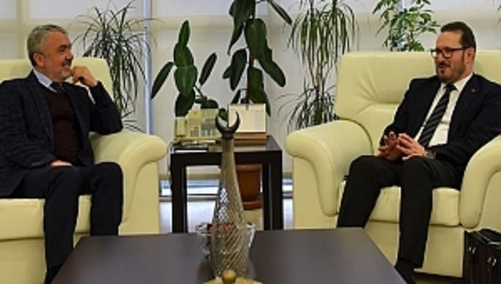 Sağlık Bakan Yardımcısı Dr. Şuayip Birinci Rektör Bilgiç'le Bir Araya Geldi
