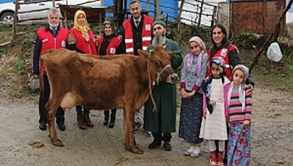 Türk Kızılay, Canik Şubesi Öksüzlerin Yanında