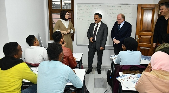 Vali Kaymak Samsun Üniversitesi'nde 