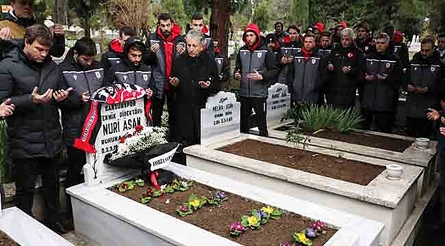 Yılport Samsunspor A. Ş. Futbol Şehitleri Kabirlerini Ziyaret 