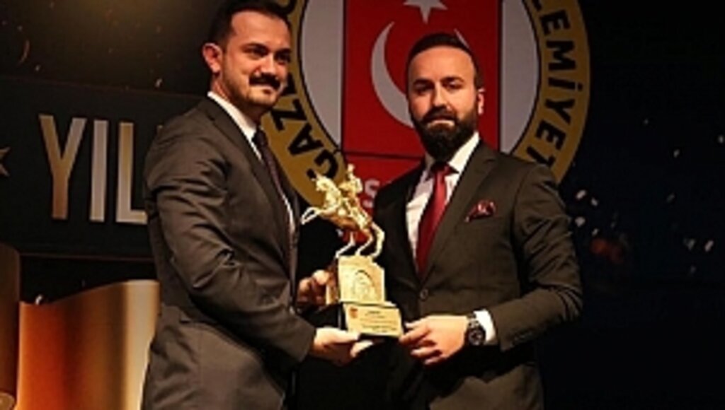 Yunus Emre Çelik'e Büyük Onur