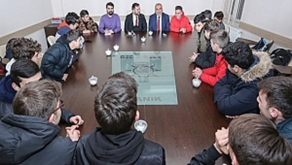 Başkan Sandıkçı Öğrencilerle Buluştu…