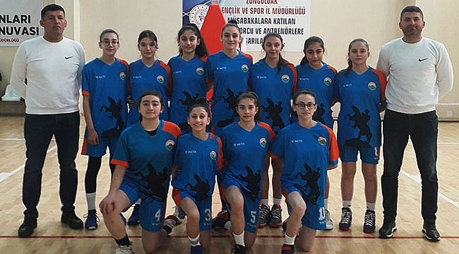 İlkadımlı Basketbolcular Karadeniz Bölge Şampiyonu 