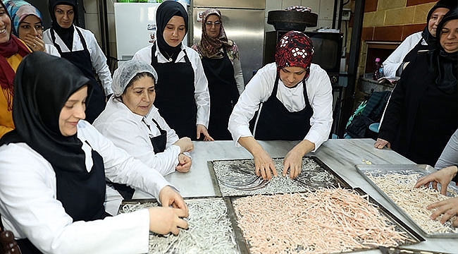 İlkadımlı Kadınlar Geleneksel Türk Mutfağına Yeniden Hayat Veriyor
