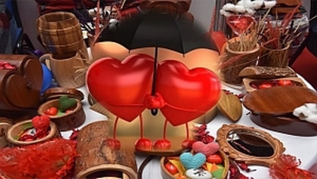 Sevgililer Günü İndirimine Kanmayın!