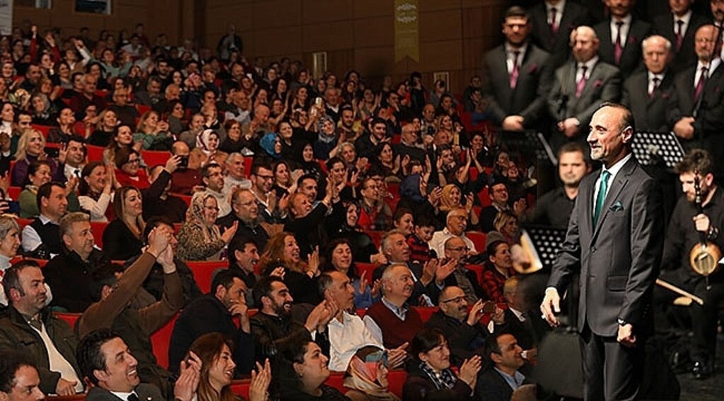 Türk Halk Müziği Korosundan Unutulmaz Konser