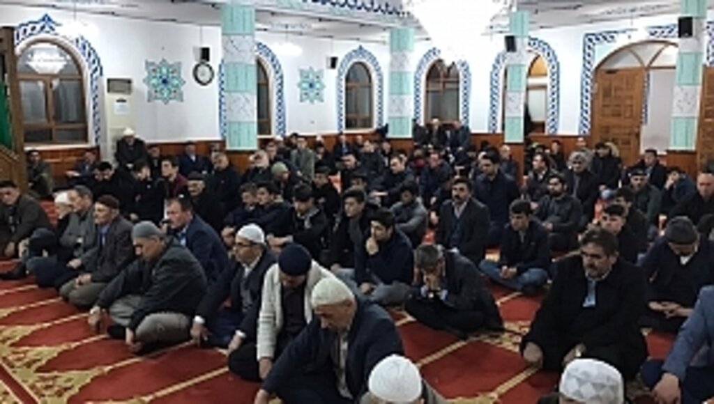 ASARCIK'TA İDLİB ŞEHİTLERİ İÇİN ELLER SEMAYA KALKTI