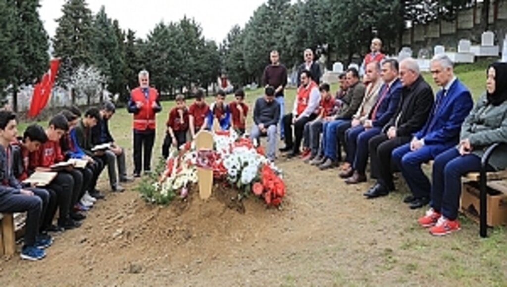 Canik Kuzey Yıldızı Öğrencilerinden Şehide Ahde Vefa Ziyareti