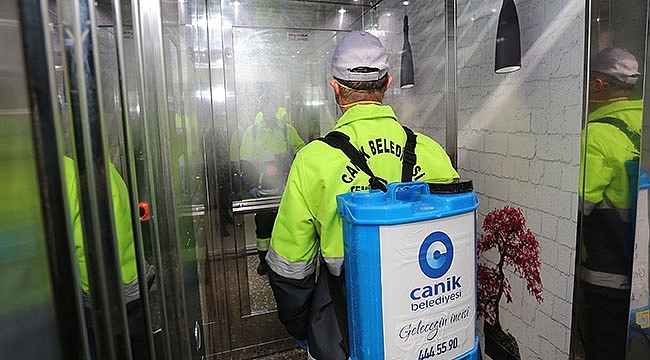 Canik'te Asansörler Bakım Öncesi Dezenfekte Ediliyor