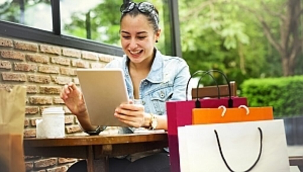 Kadınlar En Çok Hangi Gün Online Alışveriş Yapıyor?