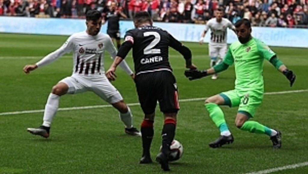 Lider Yılport Samsunspor Tam Gaz 4-1