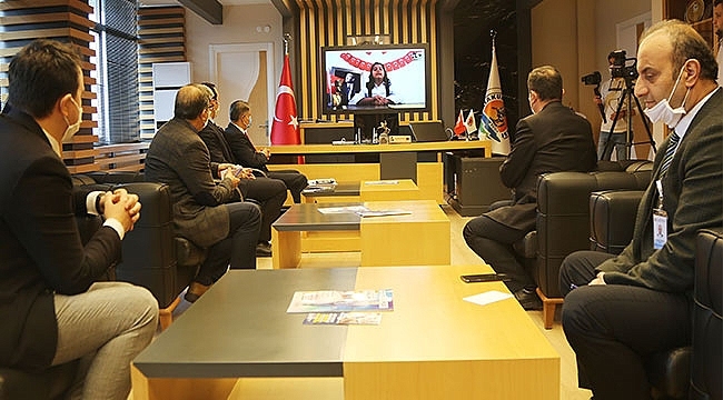 Deveci Makamını Minik Başkan Şencan'a Telekonferansla Devretti