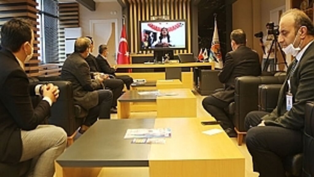 Deveci Makamını Minik Başkan Şencan'a Telekonferansla Devretti