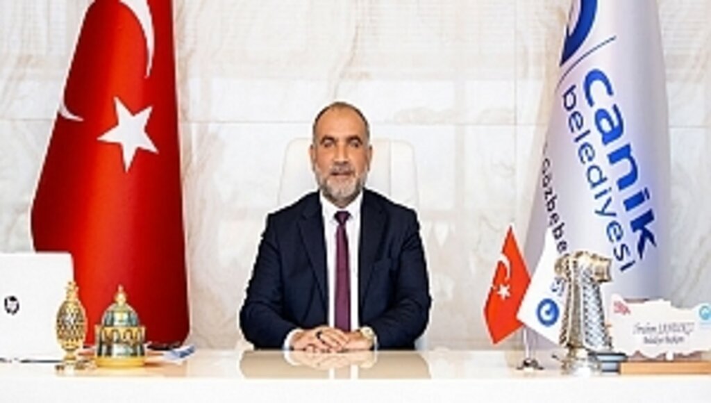 Dünya Çocuklarının Bayramını Gönülden Tebrik Ediyorum…